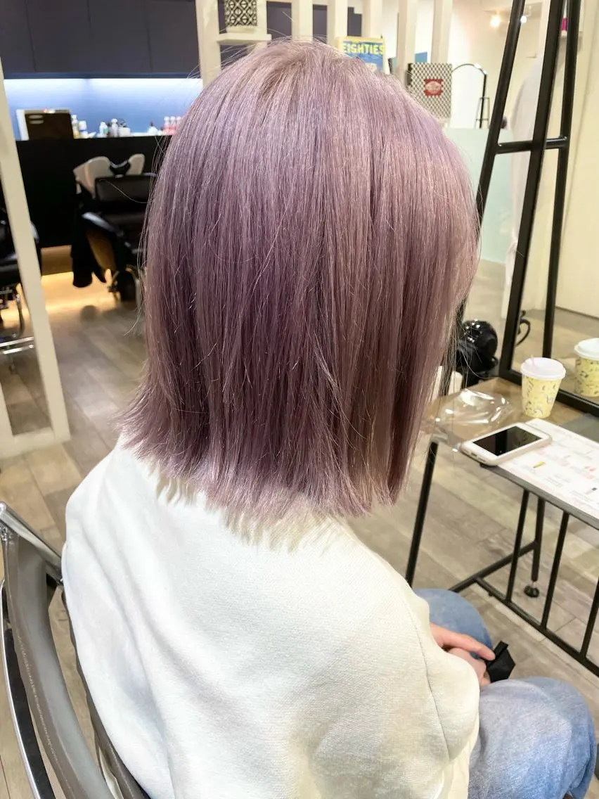 ミディアム パープルカラー 小関 仁晴のヘアスタイル