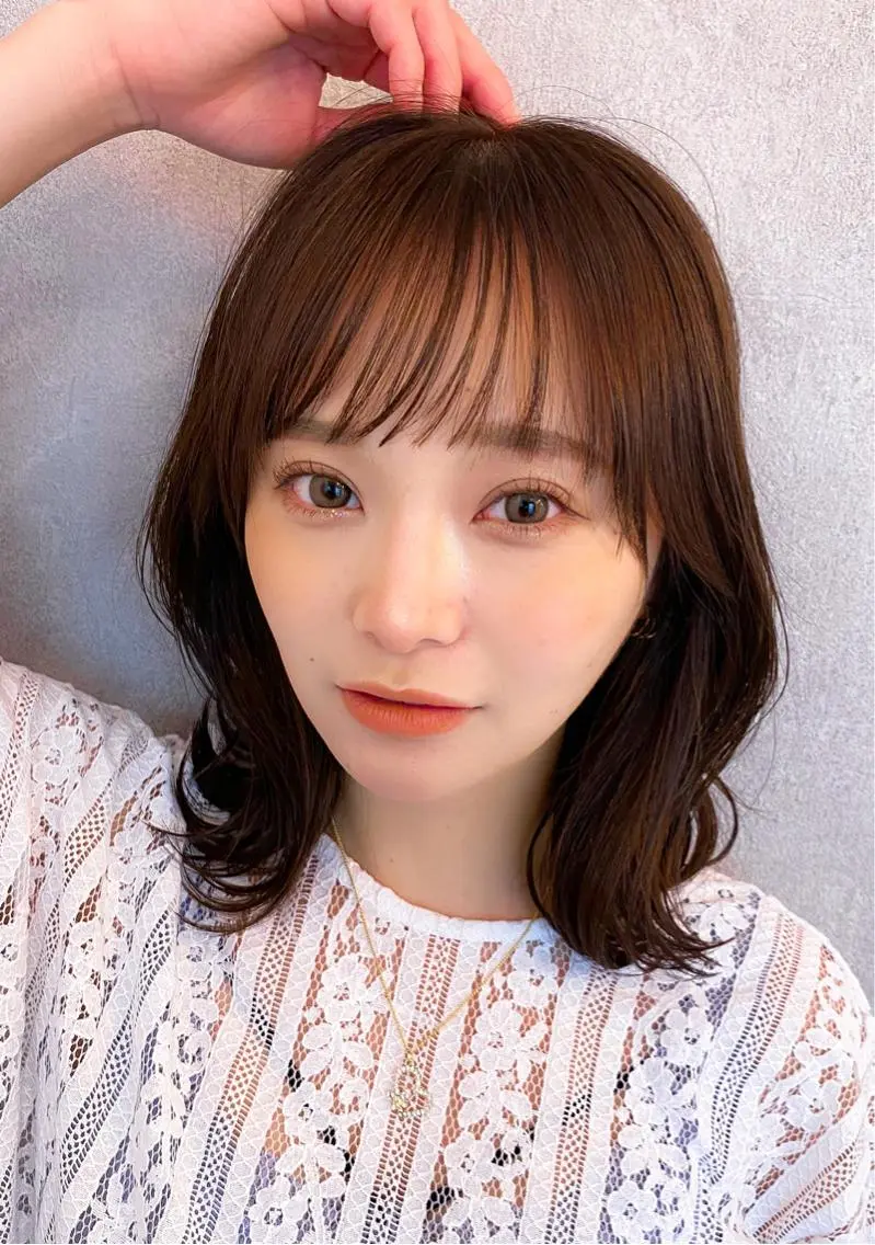 ミディアム カラー シールエクステ ミディアムパーマ ブリーチ ケアブリーチ ダブルカラー ヘアカラー トリートメント 新宿/韓国風レイヤー 髪質改善/渋谷直樹のヘアスタイル