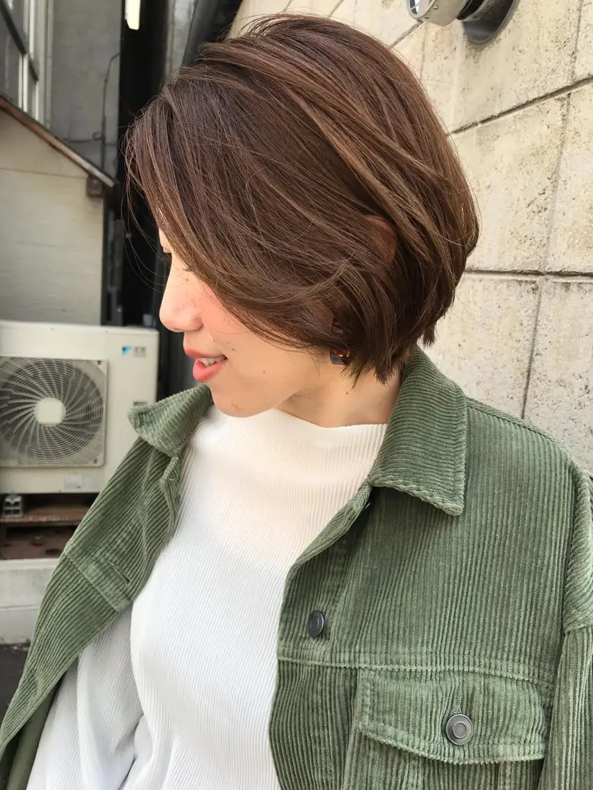 ショート ハイライト カット ヘアカラー トリートメント ayane⭐️ボブ・ ショート・パーマのヘアスタイル