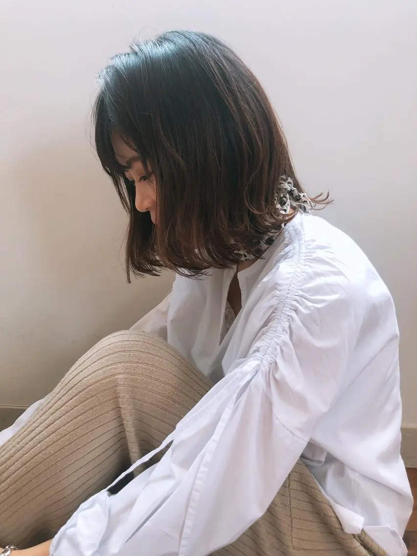 ミディアム ボブ 外ハネヘア レイヤーカット🎀 kanaのヘアスタイル
