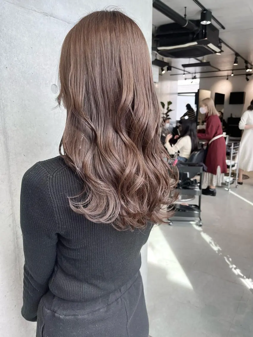 ロング カラー パーマ ヘアアレンジ カット ヘアカラー トリートメント 透明感/オリーブ/ グレージュ/YUKAのヘアスタイル