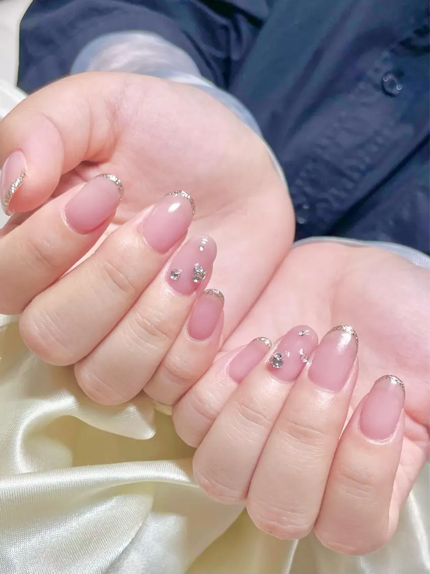 ネイル ストーンネイル Nail Salon Y.のネイルデザイン