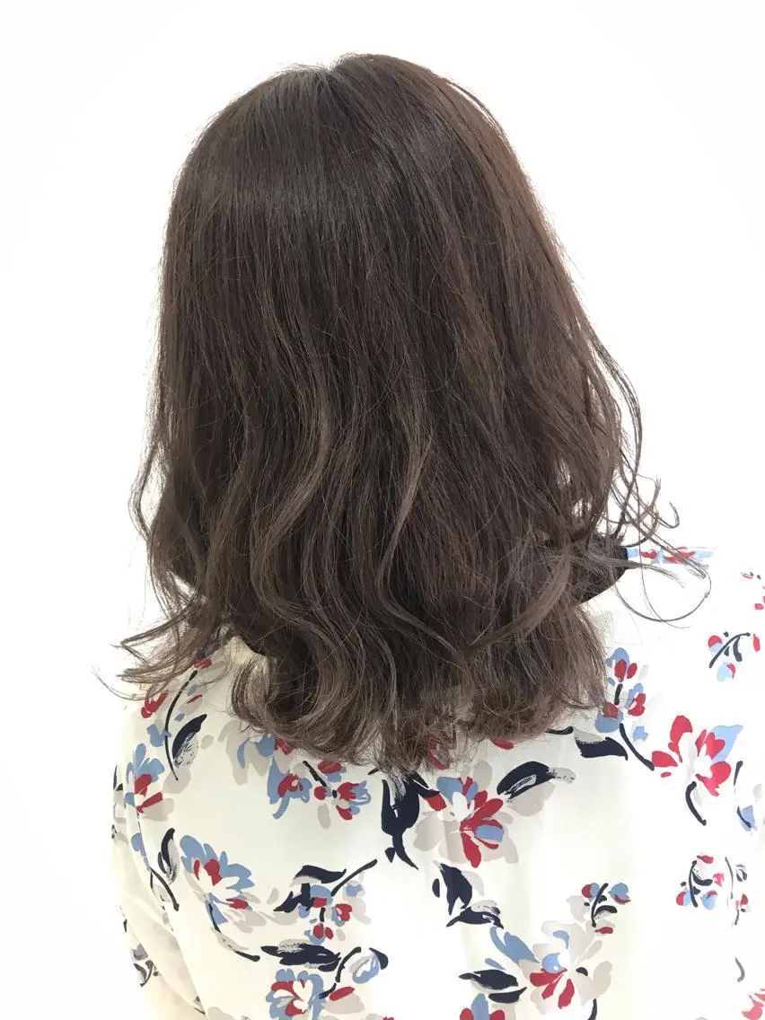 ミディアム カラー カット パーマ Rayt hair レイトヘアーのヘアスタイル