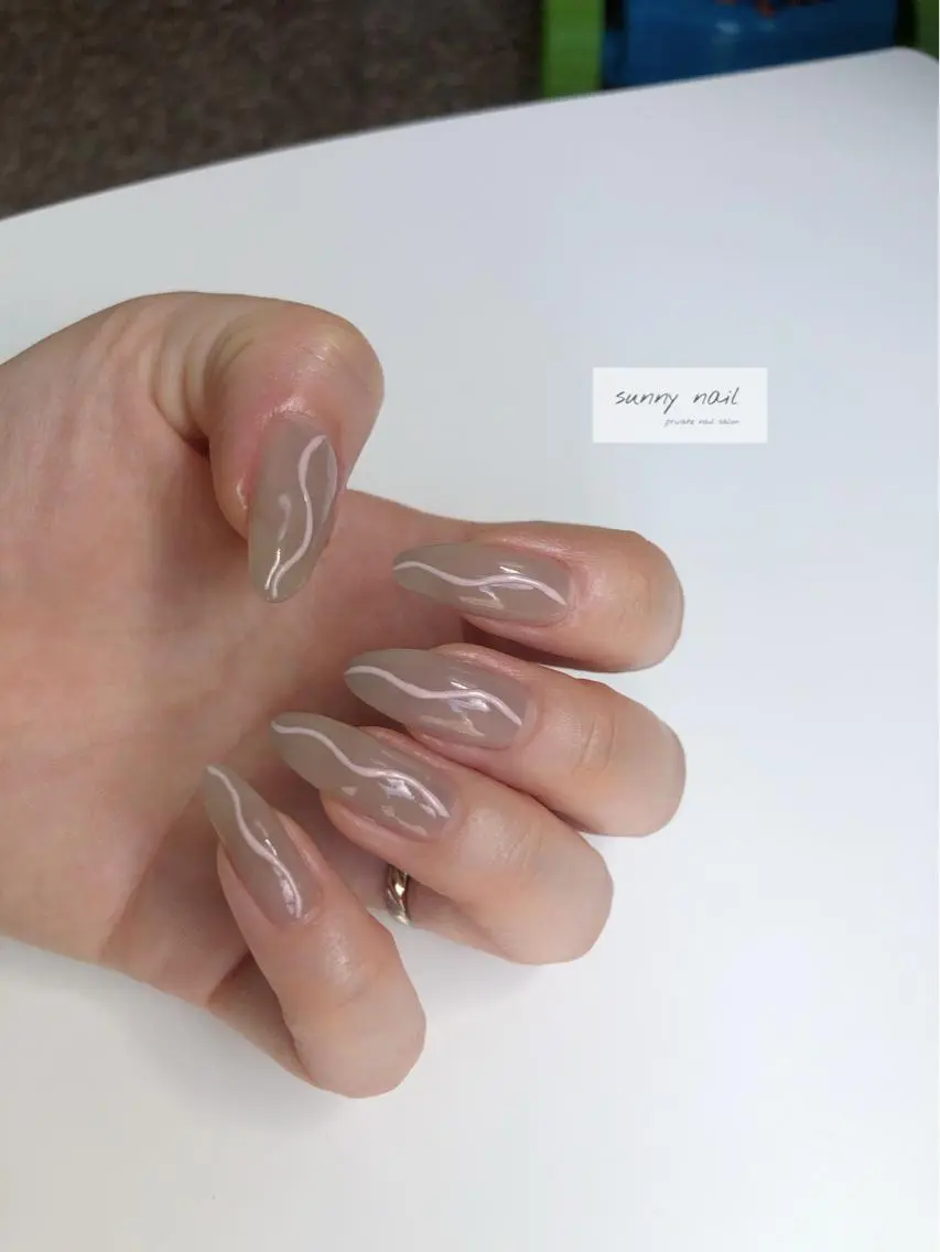 ネイル カジュアル ジェルネイル おそろいネイル ニュアンスネイル パラジェル sunny nailのネイルデザイン