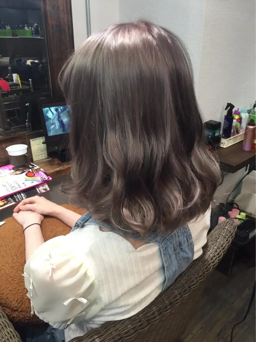 ミディアム セミロング カラー グレージュ 外国人風カラー 🧡ショートの達人 🧡SHOのヘアスタイル