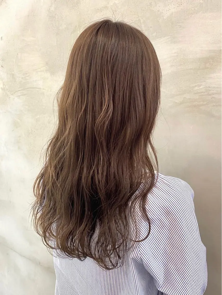 ロング カラー ヘアカラー トリートメント 🫧透明感カラー🫧 OIKAWAのヘアスタイル
