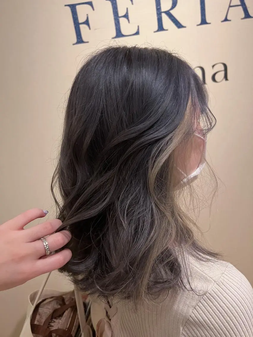 ミディアム カラー ROZAgerme 落海一花🦋のヘアスタイル