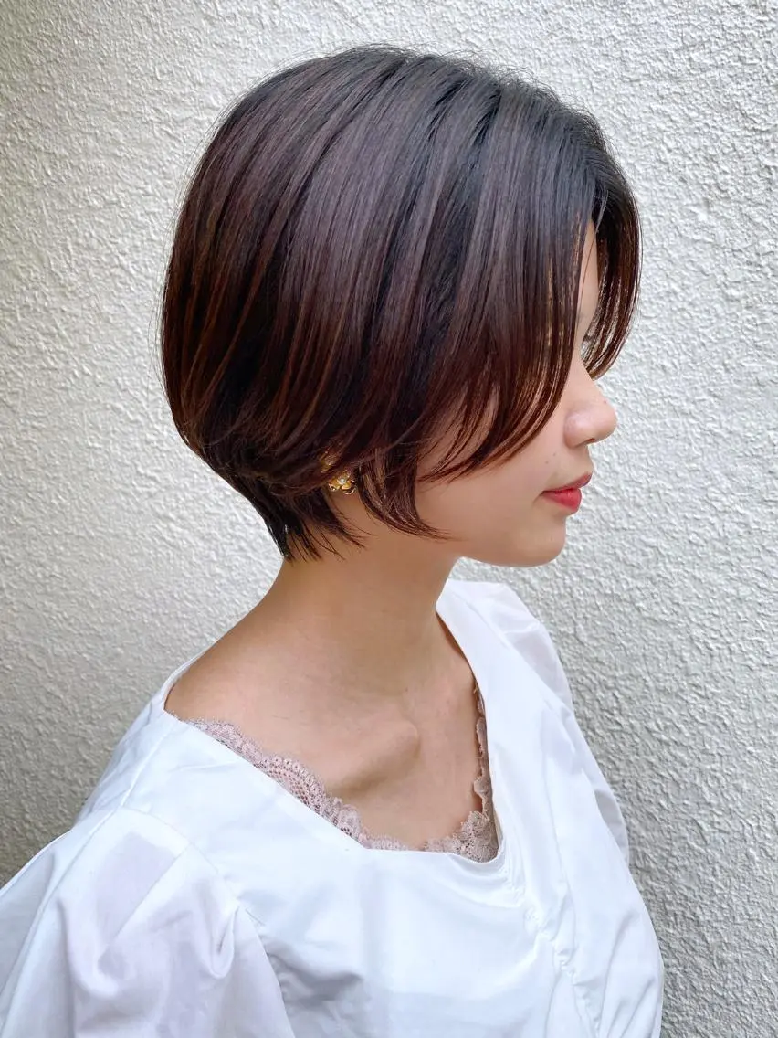 ショート カラー ベージュカラー ブラウンカラー コバヤシ タイジュのヘアスタイル
