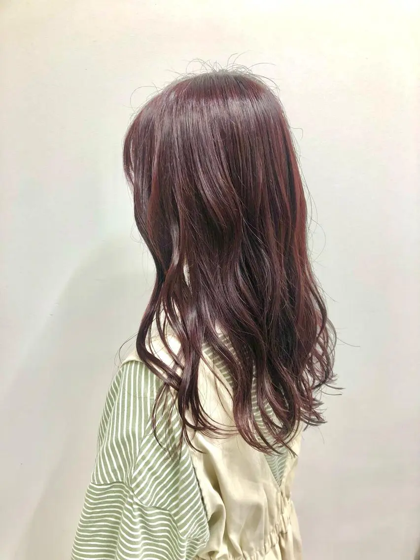ロング カラー ヘアカラー トリートメント 山本 佳奈のヘアスタイル