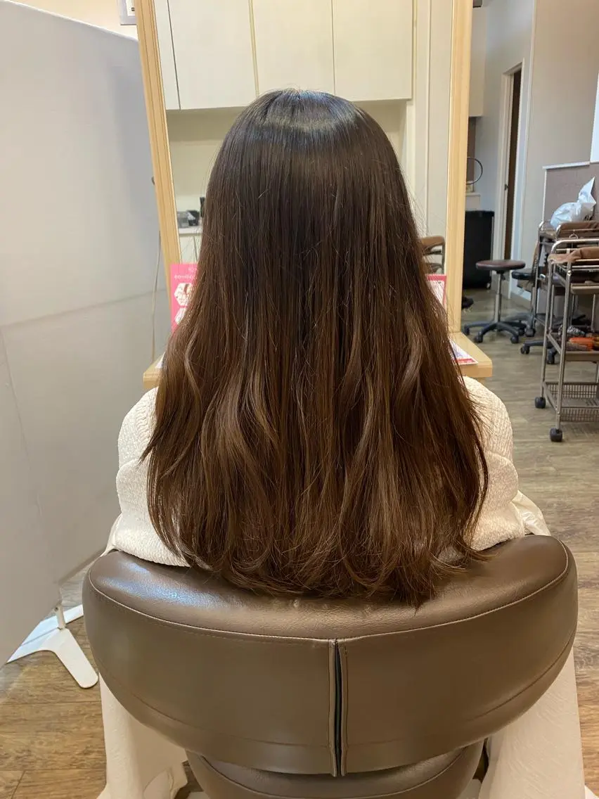ロング ロング 長嶋 花梨のヘアスタイル