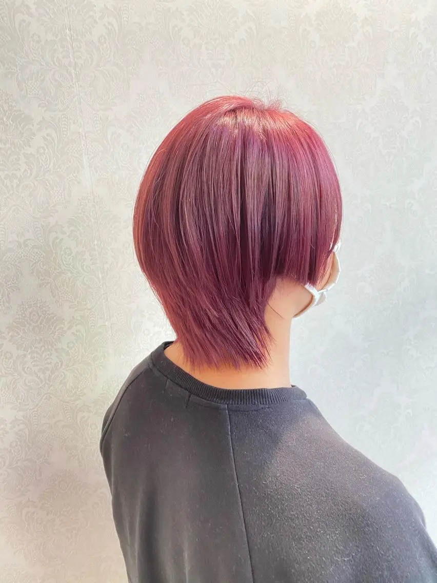ショート カラー アッシュ ピンクカラー ピンクアッシュ ヘアカラー デザインカラー✨新倉 佑奈のヘアスタイル