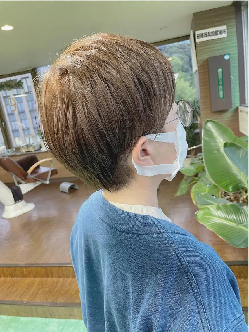 ショート カラー ベージュカラー ショートヘア カット ヘアカラー 土居 正季のヘアスタイル