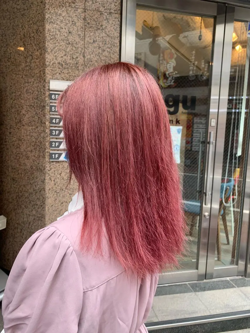 カラー TELAHAIR森川 憂一のヘアスタイル