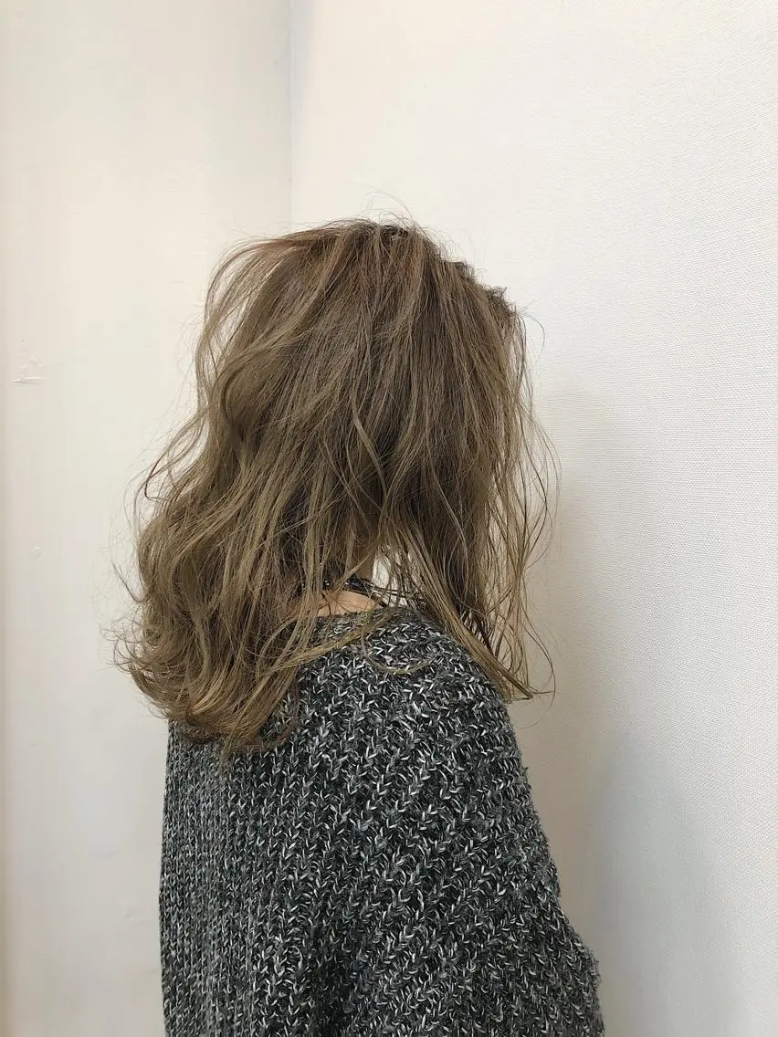 セミロング レイヤー×縮毛矯正 深見 拓のヘアスタイル