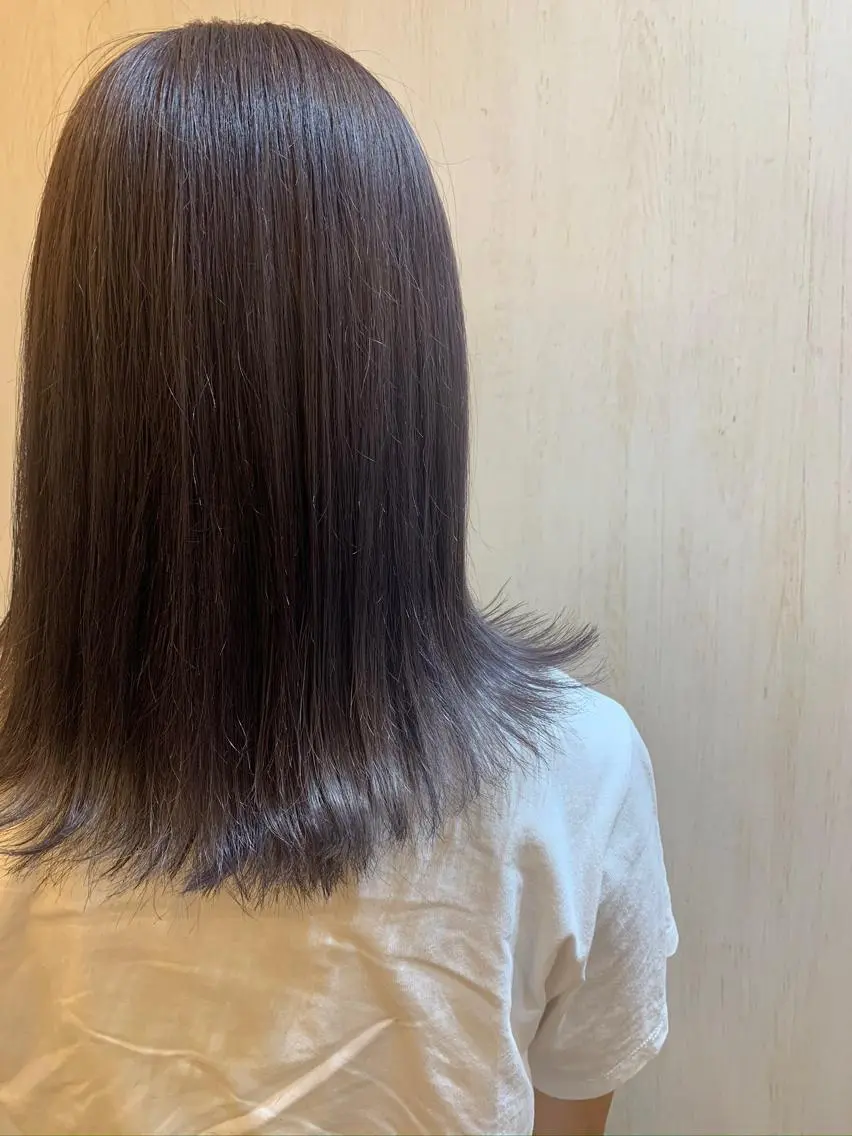 ミディアム 浅香 美加のヘアスタイル