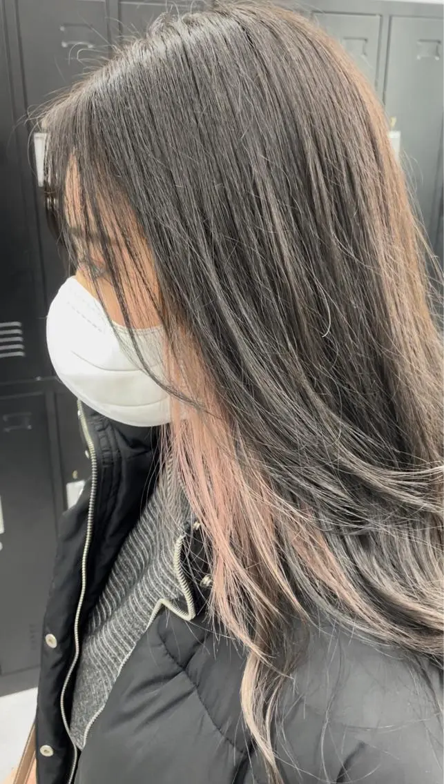 セミロング カラー パーマ ヘアアレンジ メンズ キッズ ネイル マツエク・マツパ アイブロウ ショートボブ メンズバレイヤージュ メンズブリーチ メンズハイライト メンズハイトーン メンズヘアのカリスマ 北地 空のヘアスタイル