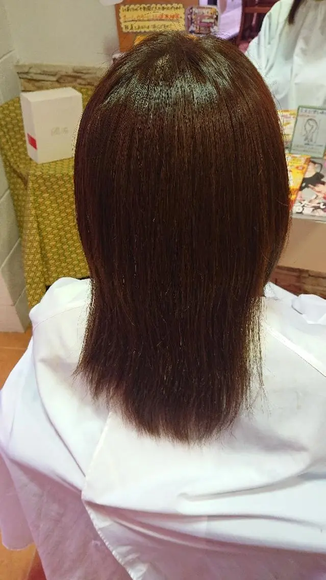 ミディアム カラー ブラウンカラー 山口 彩海のヘアスタイル