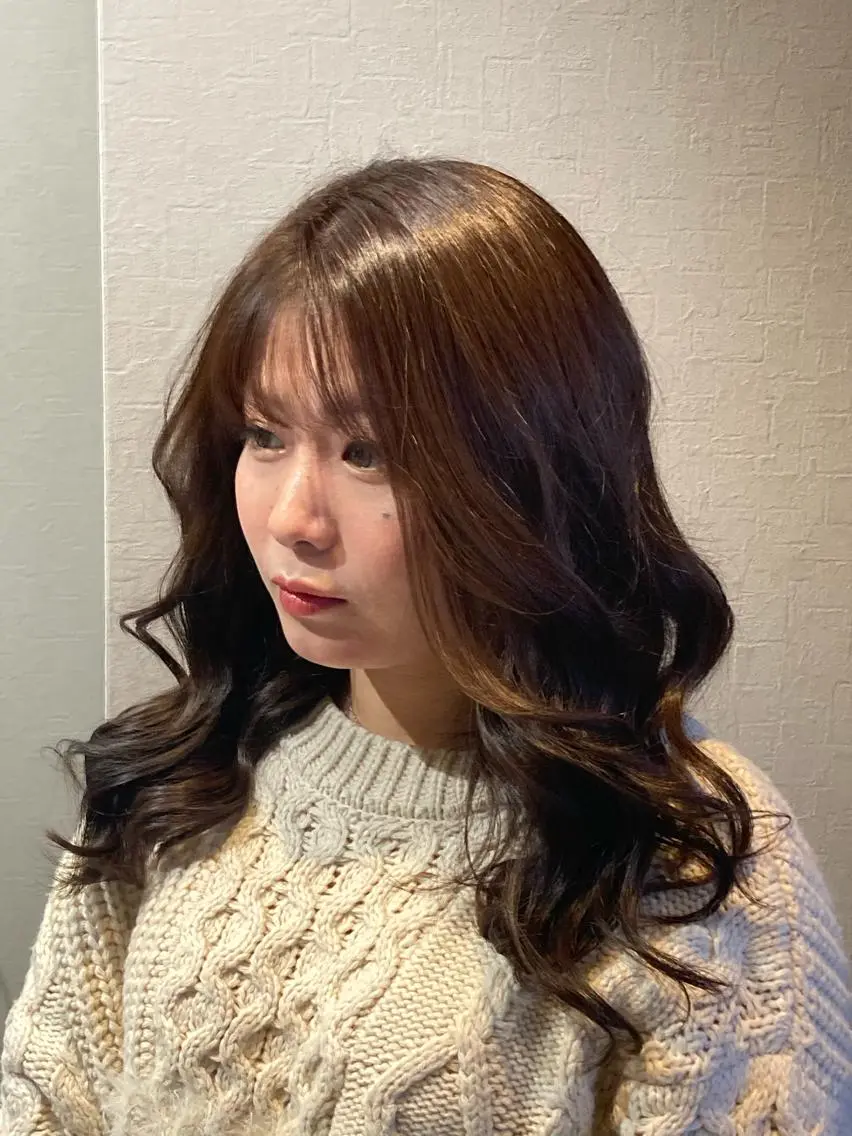 ロング カラー アディクシーカラー 浅野 順一のヘアスタイル