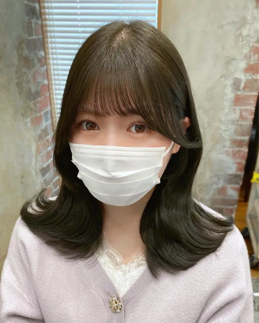 ミディアム カラー 顔まわりカット🌟 くびれヘア/寺門遥輝のヘアスタイル