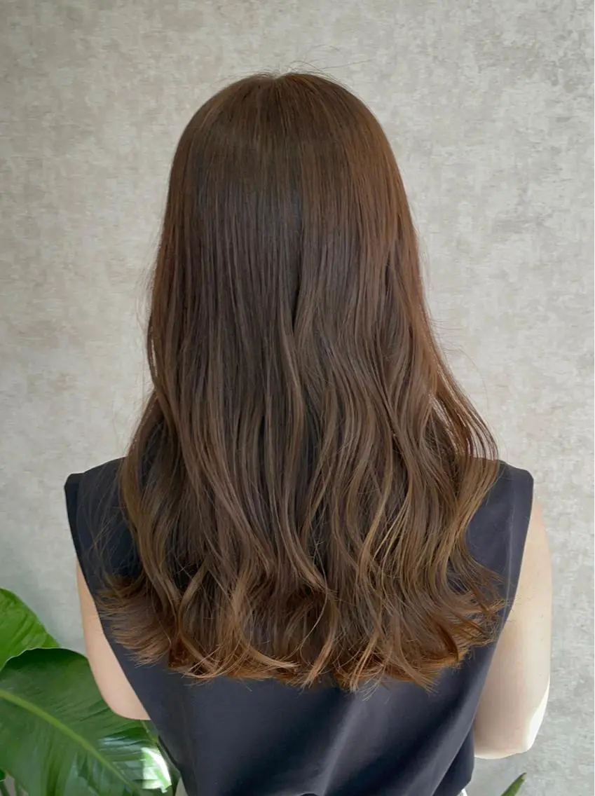 セミロング カラー ブラウンカラー バレイヤージュ特化｜ Takuのヘアスタイル