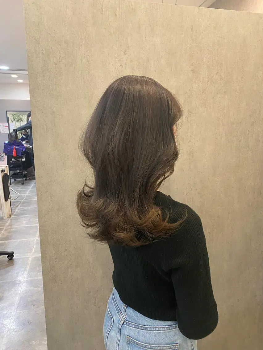 ロング カラー グレージュ ラベンダーカラー ラベンダーグレージュ ラベンダーグレー ノンダメージ 🥑mikubanのヘアスタイル