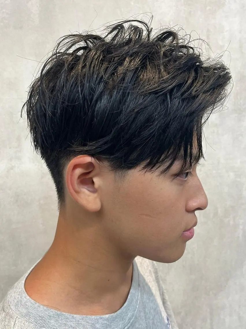 ショート メンズ ツーブロック カット インフィニィトネオ 澤田のヘアスタイル