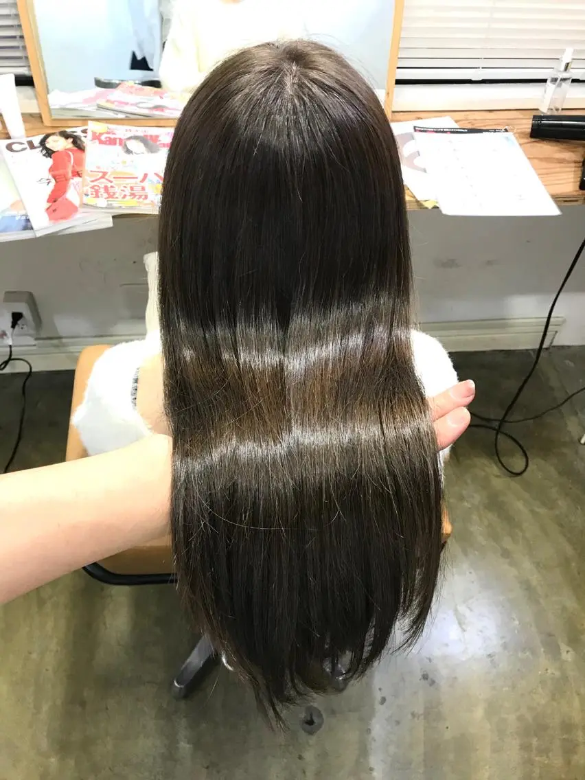 セミロング カラー カット ヘアカラー トリートメント 💎髪質改善💎 デザイナーshinのヘアスタイル