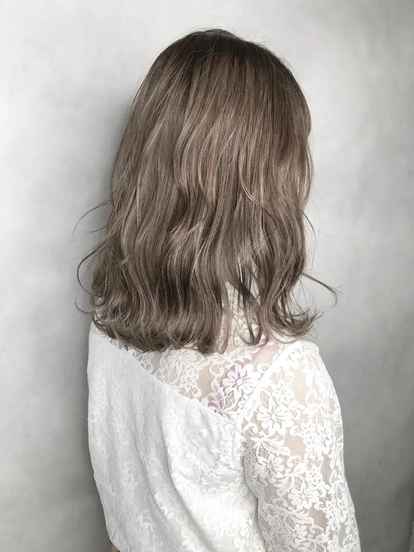 ミディアム ヘアカラー トリートメント 小澤大輔 YOLO hairのヘアスタイル