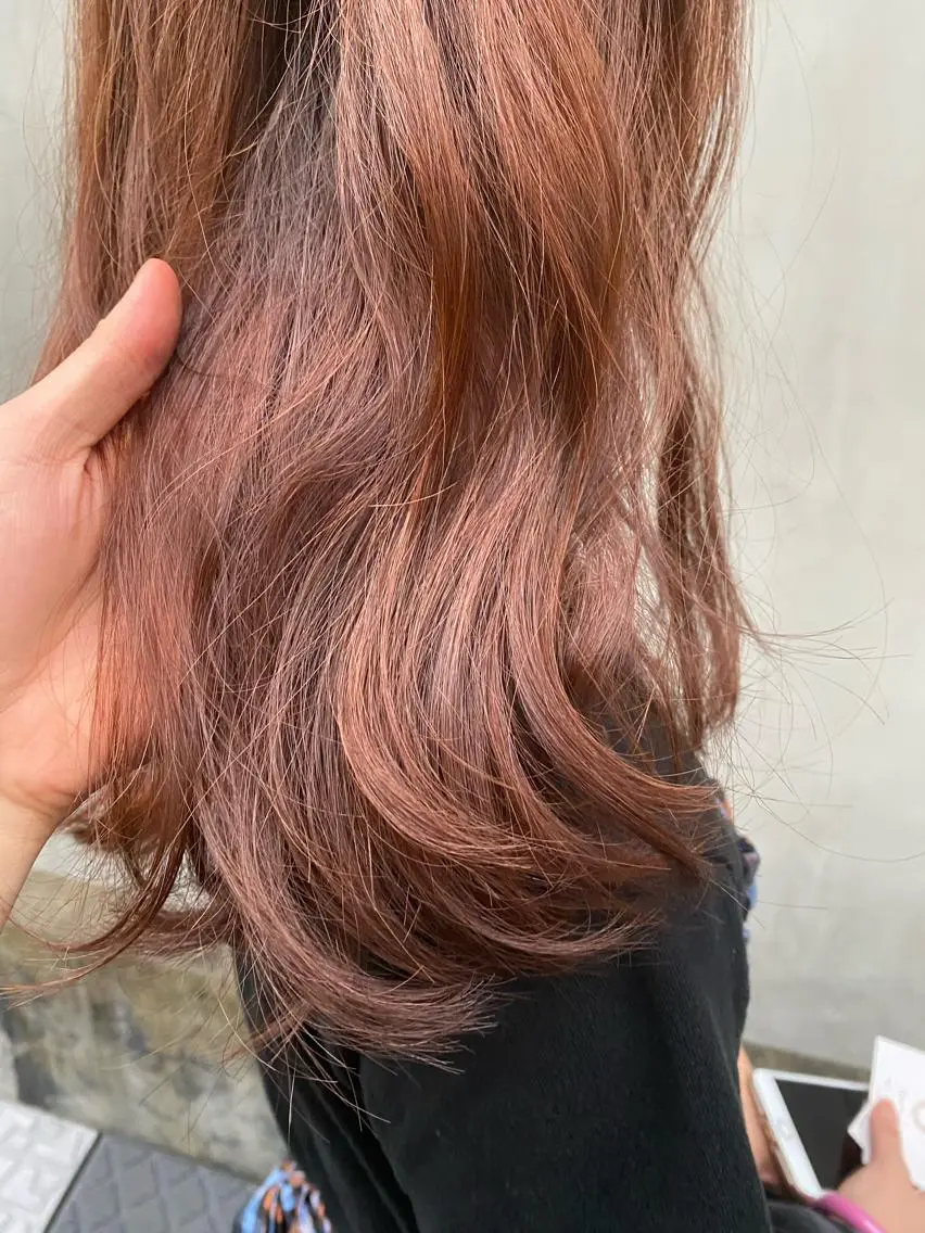 セミロング カラー パーマ ヘアアレンジ メンズ キッズ ネイル マツエク・マツパ ベージュカラー オレンジ オレンジベージュ カラーマツエク オレンジ インナーカラー/ KANAのヘアスタイル
