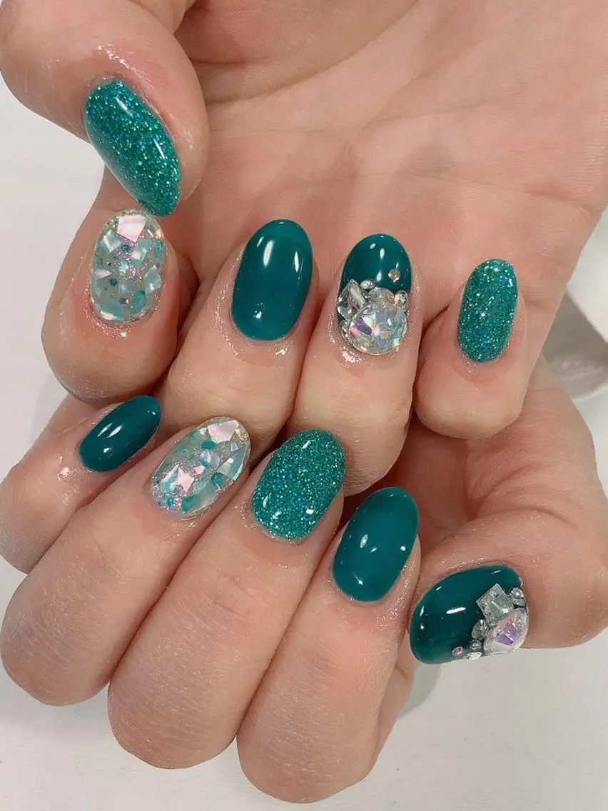 ネイル ･:*+.✳︎˚✧₊ MAKI NAILのネイルデザイン