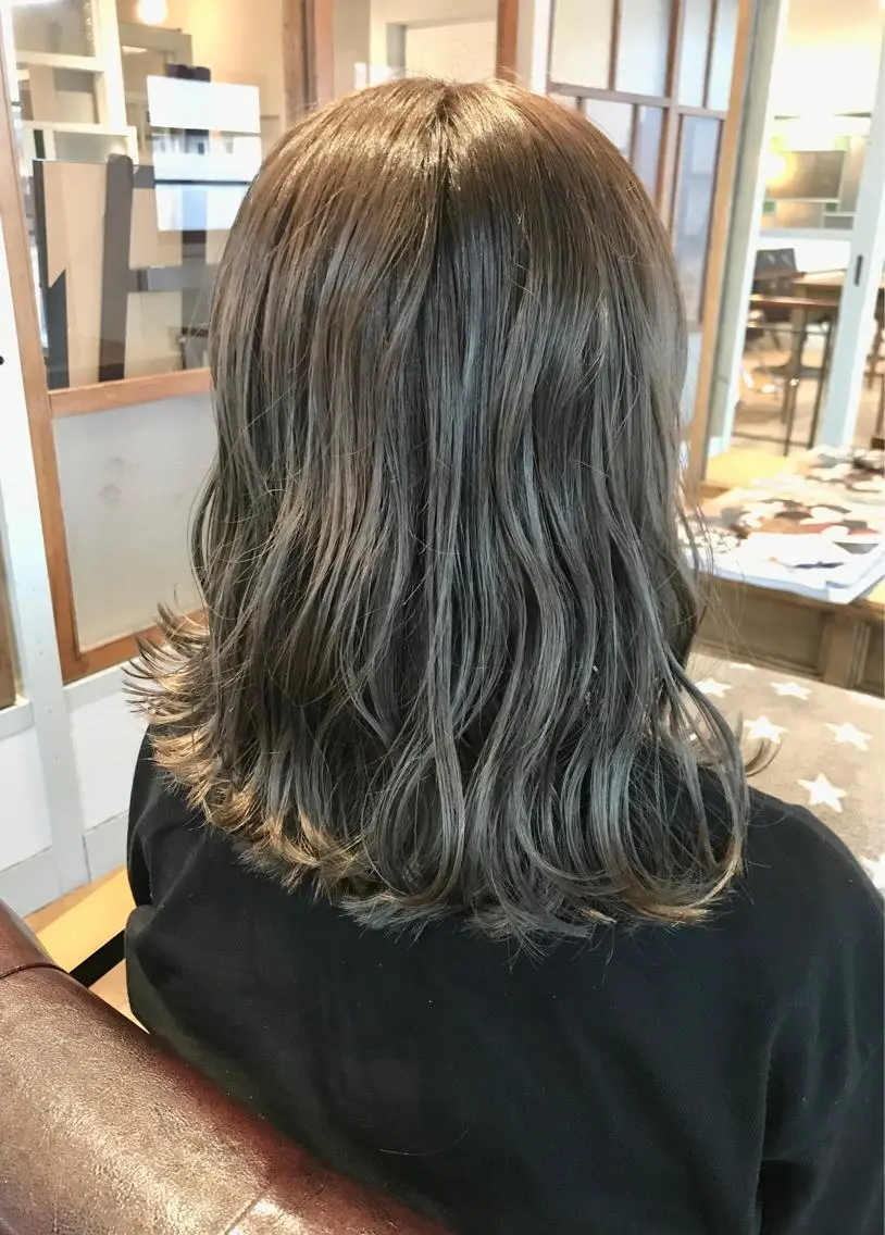 ミディアム パーマ タカツド ユウキのヘアスタイル