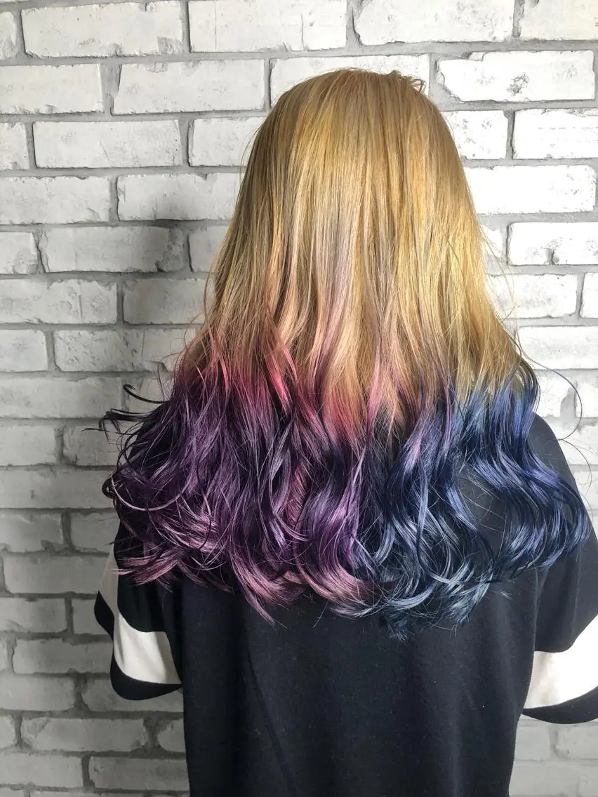 ロング カラー ヘアカラー トリートメント welring hair salonのヘアスタイル