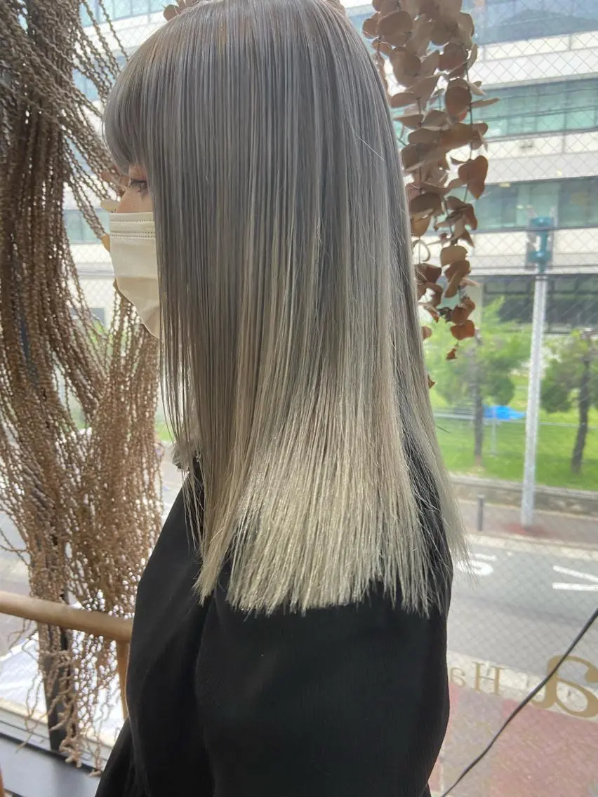 セミロング カラー ハイトーンカラー 松尾太樹 【pia】福岡美容室のヘアスタイル