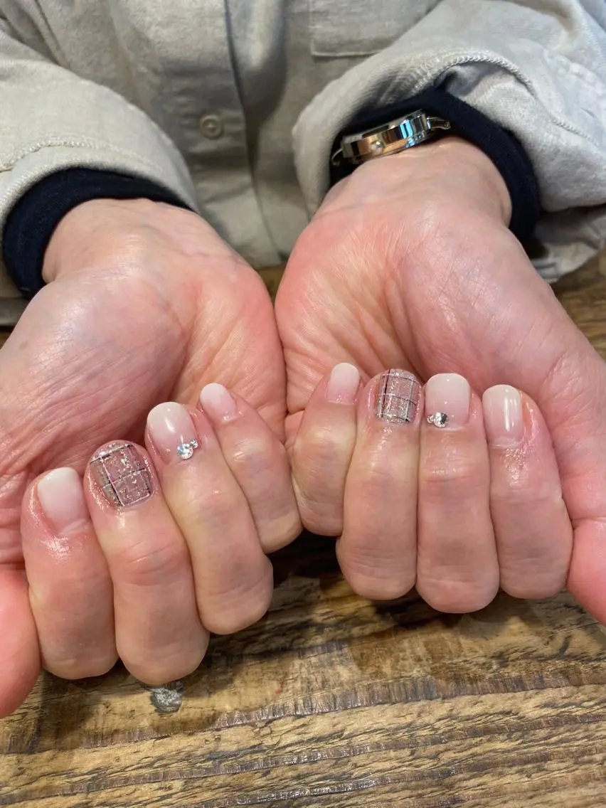 ネイル 佐藤 悠子のネイルデザイン