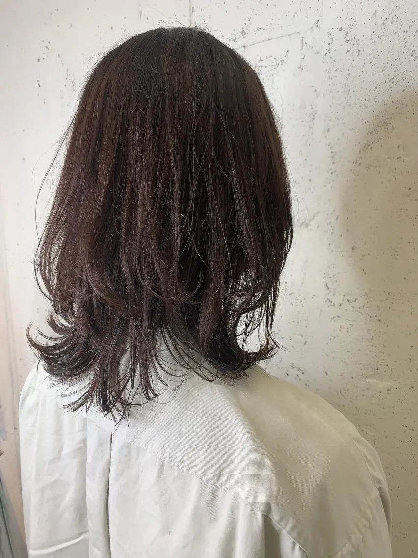 ミディアム 透明感ハイトーン🦄 キラ🌈のヘアスタイル