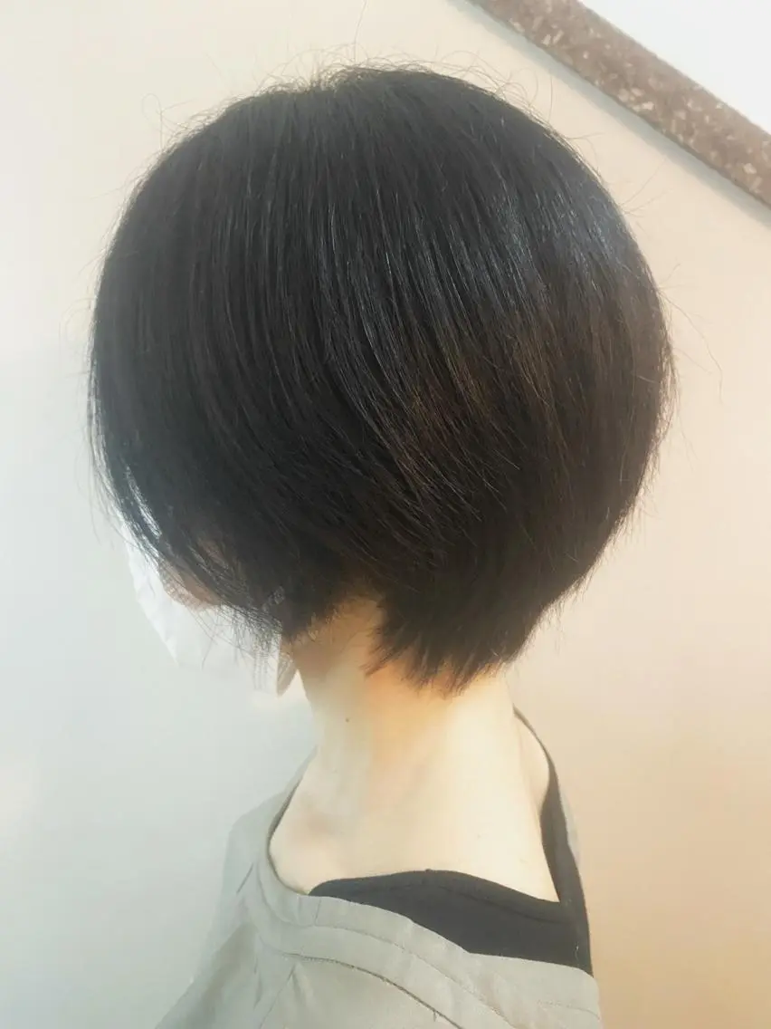 ショート ジャニヲタ美容師 推しカラー中平海帆のヘアスタイル