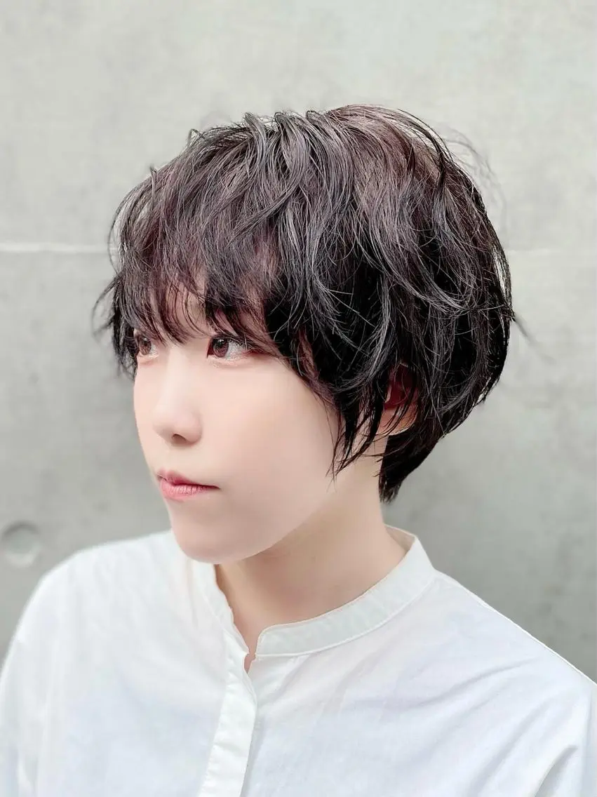 ショート パーマ 伊熊 美砂のヘアスタイル