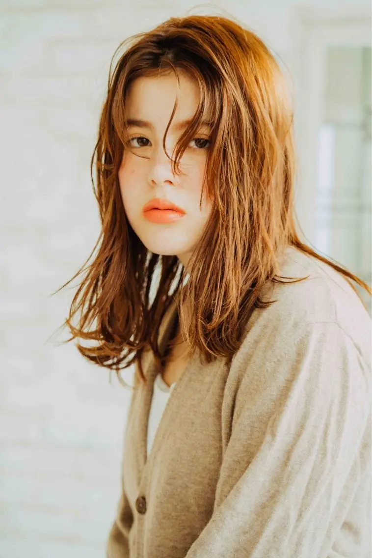 ミディアム カラー パーマ ヘアアレンジ メンズ キッズ ネイル マツエク・マツパ メンズウルフカット アディクシーカラー 透明感カラー ボブ ウルフカット 藤井 仁紀のヘアスタイル