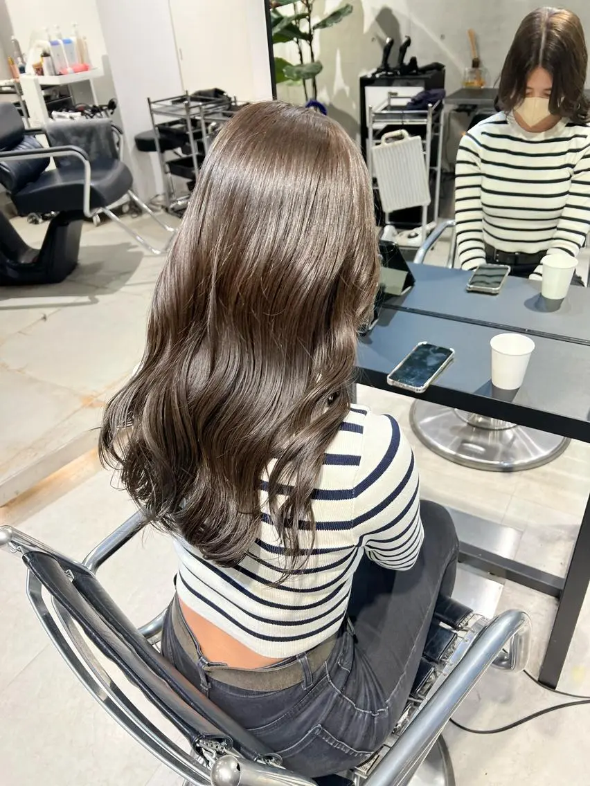ロング カラー カット ヘアカラー トリートメント 赤みゼロ/透明感 カラー🌿KANTAのヘアスタイル