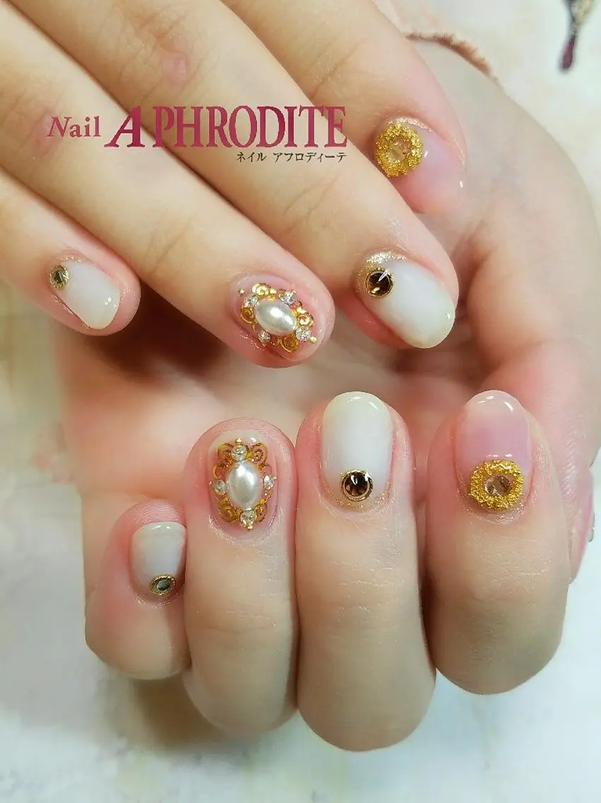 ネイル Nail  Aphroditeのネイルデザイン