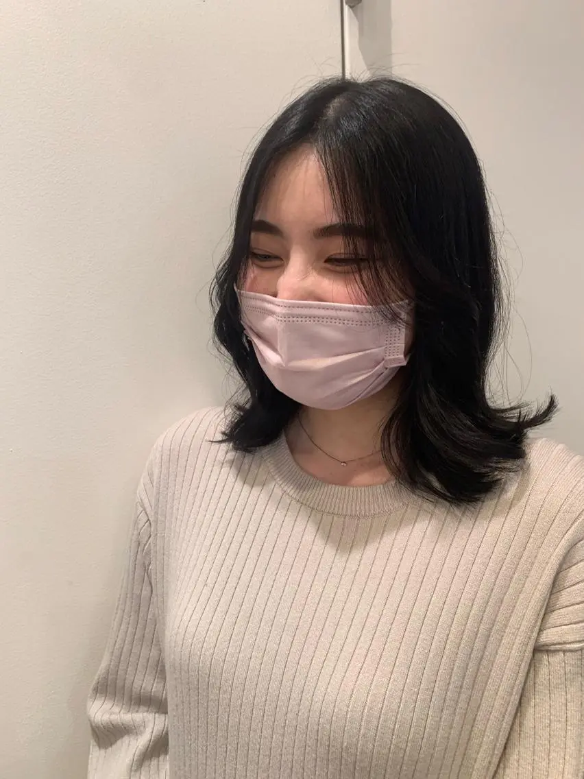 ミディアム カラー くびれヘア 顔周りカット 韓国風ヘア レイヤーカット 似合わせカット カット ヘアカラー トリートメント 似合わせレイヤー カット/KANNAのヘアスタイル