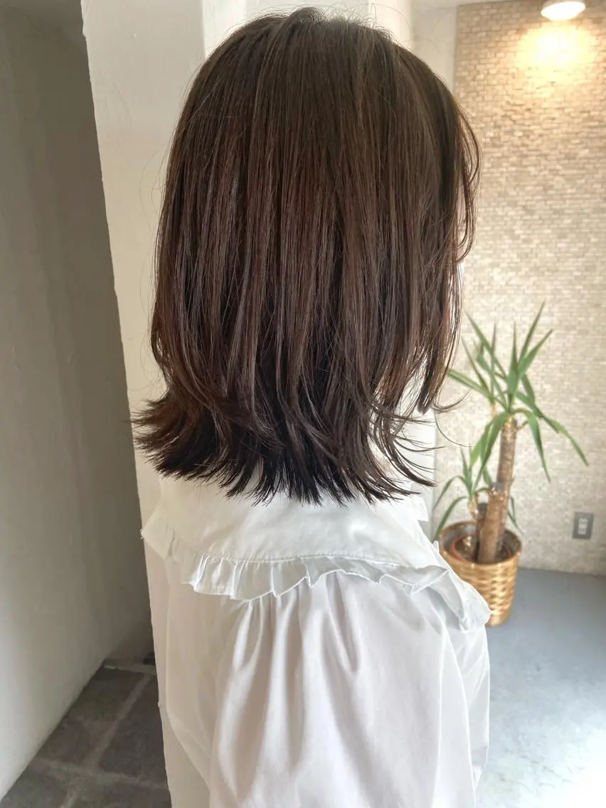 ミディアム カラー ヘアアレンジ ベージュカラー くびれヘア レイヤーカット 眠れるヘッドスパ✨ chacoのヘアスタイル