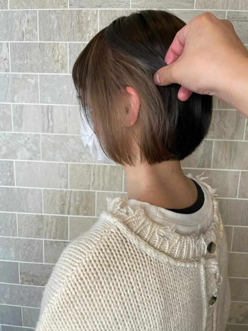 ショート ブリーチ毛矯正.髪質 改善.髪にドラマをのヘアスタイル