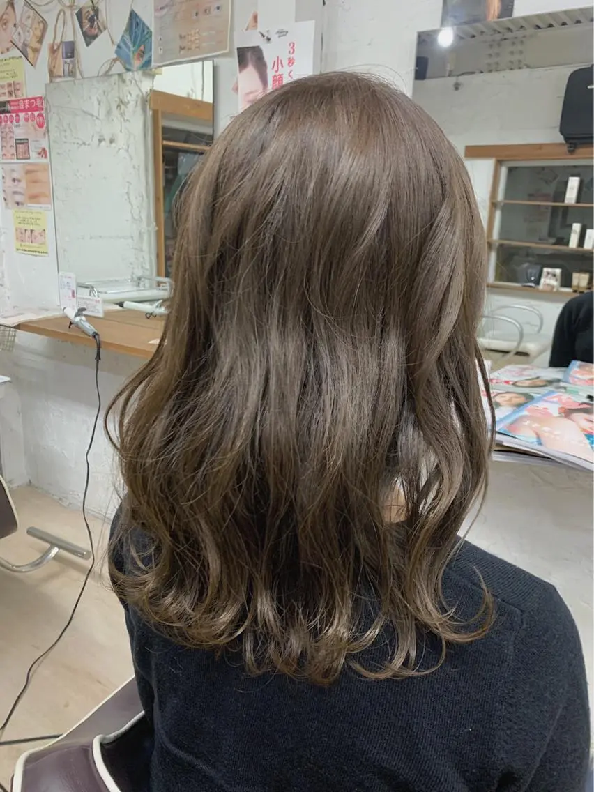 セミロング カラー パーマ セミロングパーマ ブリーチ ケアブリーチ デザインカラー ダブルカラー 髪質改善shoma mikiのヘアスタイル