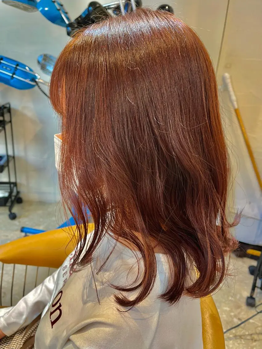 ミディアム カラー ヘアカラー トリートメント うしだ かおるのヘアスタイル