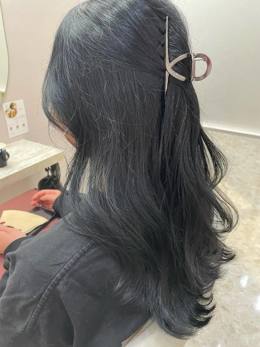 ロング カラー ヘアアレンジ ヘアカラー トリートメント 蔵前🫧韓国風レイヤ ーカット🫧KAHOのヘアスタイル