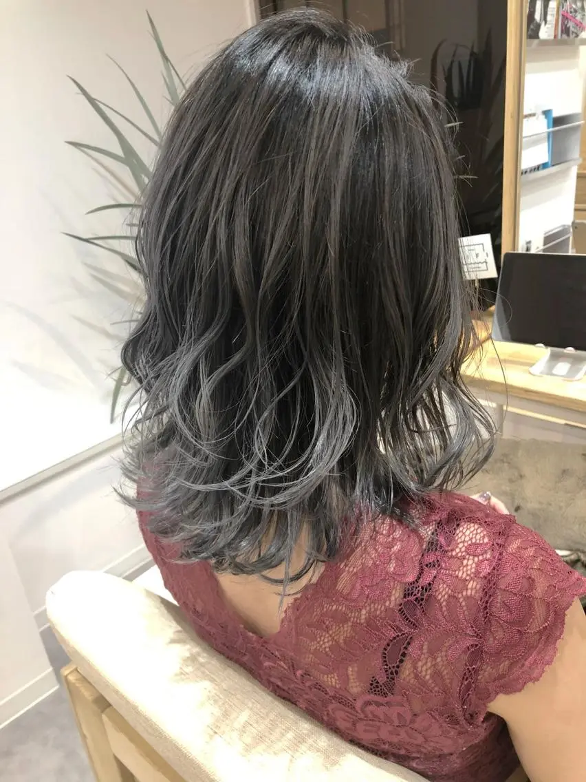 カラー シルバー 千葉 大聖のヘアスタイル