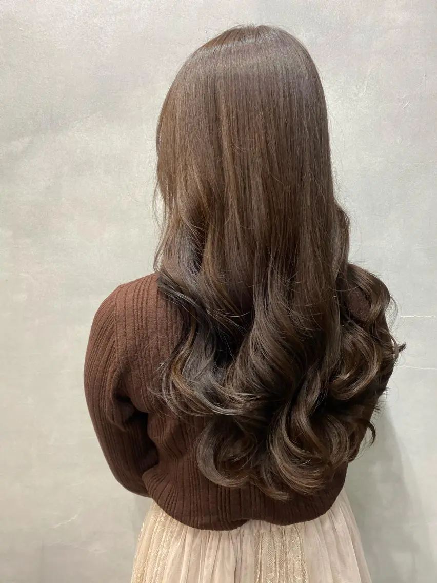 ミディアム カラー ヘアアレンジ ショートボブ シールエクステ ミディアムパーマ バレイヤージュ 透明感カラー FAAM Tsuneのヘアスタイル
