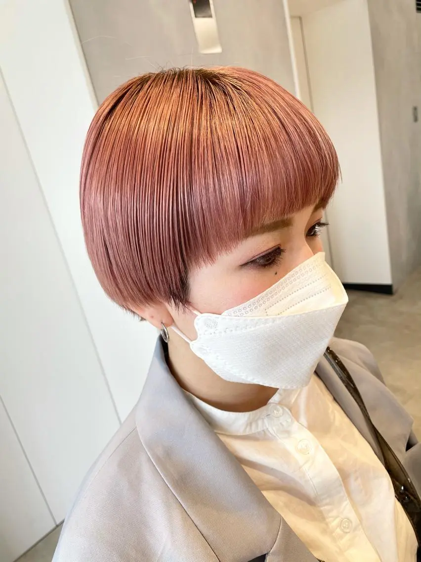 ショート カラー ハイトーン×レイヤー ／遠藤将太のヘアスタイル