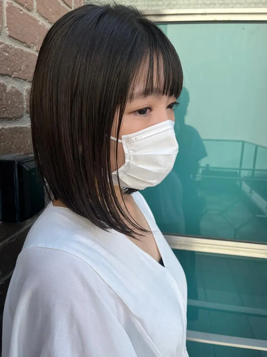 セミロング カラー パーマ ヘアアレンジ メンズ キッズ ネイル マツエク・マツパ アイブロウ メンズパーマ セミロングパーマ ブラウンカラー ケアカラー 透明感カラー 久木原 ゆりのヘアスタイル